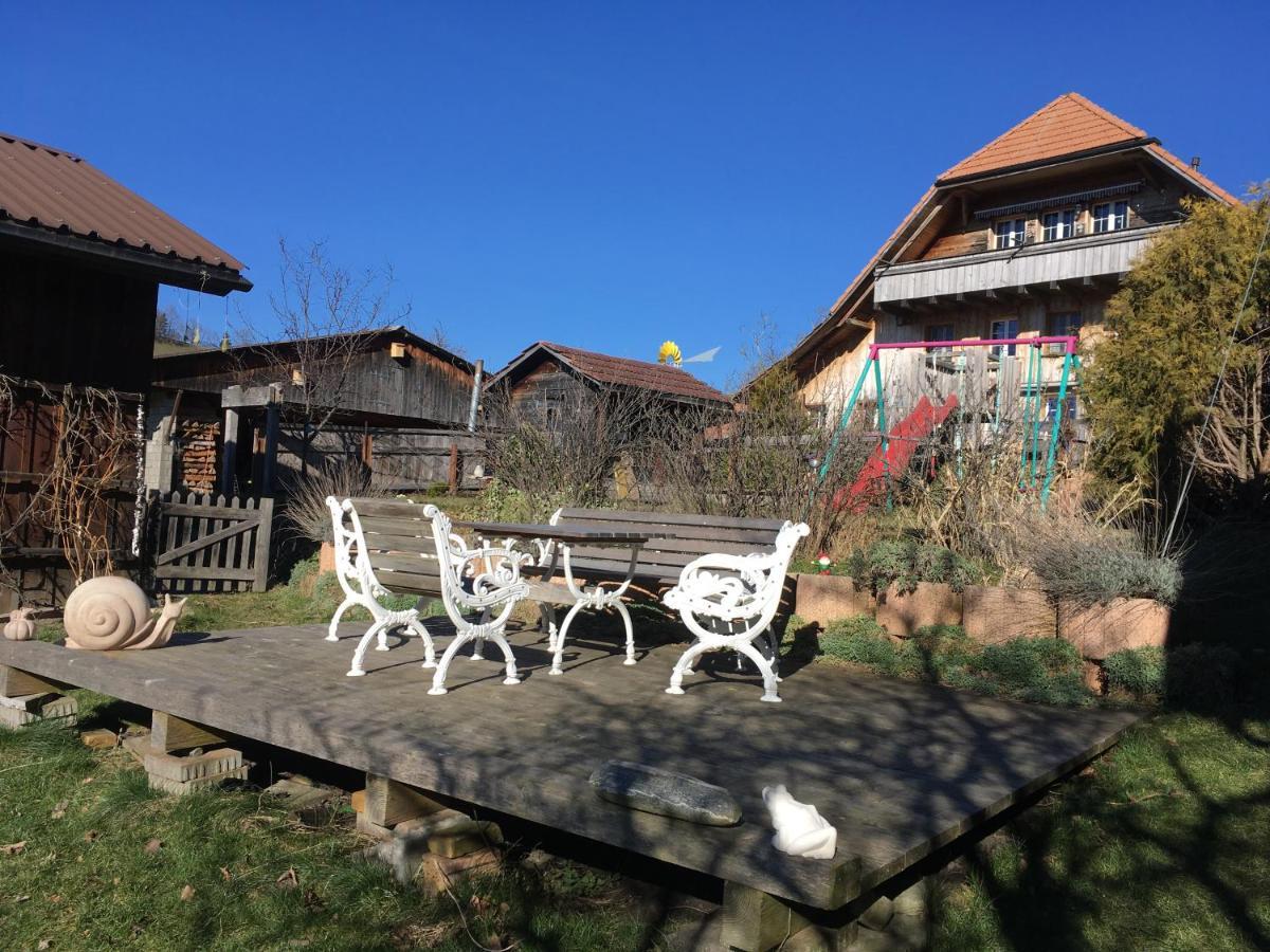 3,5 Zimmerferienwohnung Schwalbenaescht Rueeggisberg Экстерьер фото